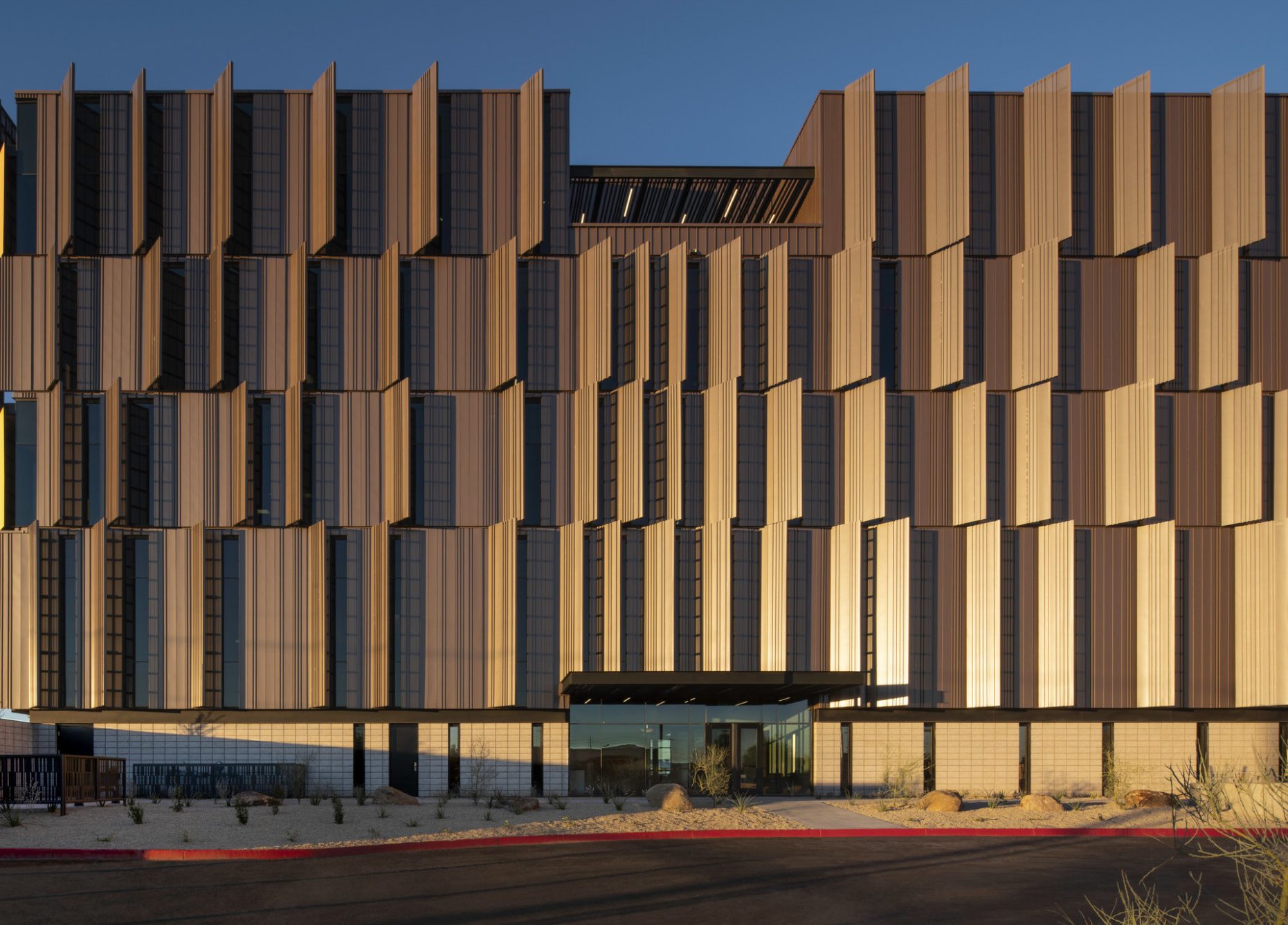 Could biomimicry help slash building-related emissions?